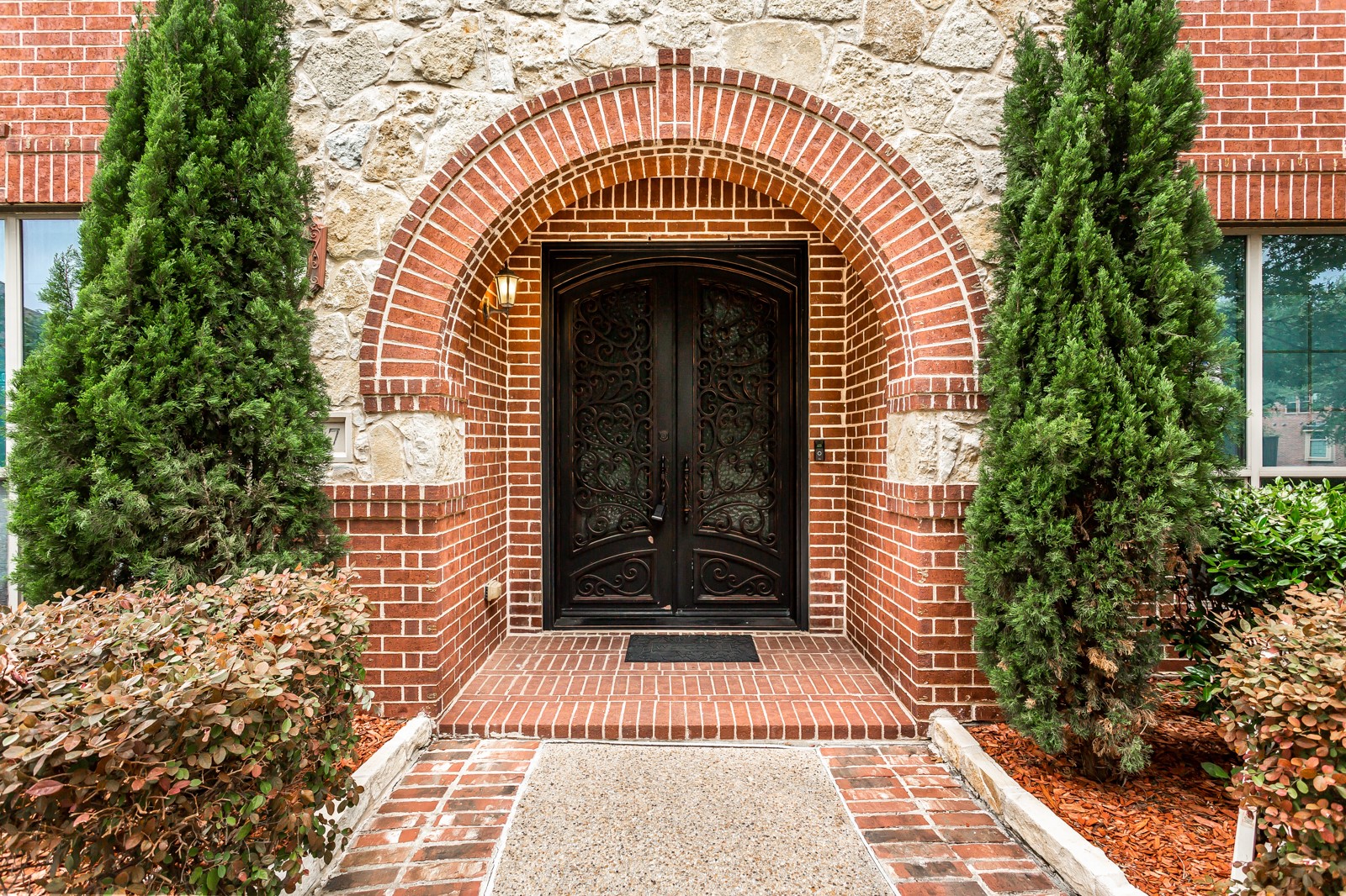 7417 Hidden Cove Lane