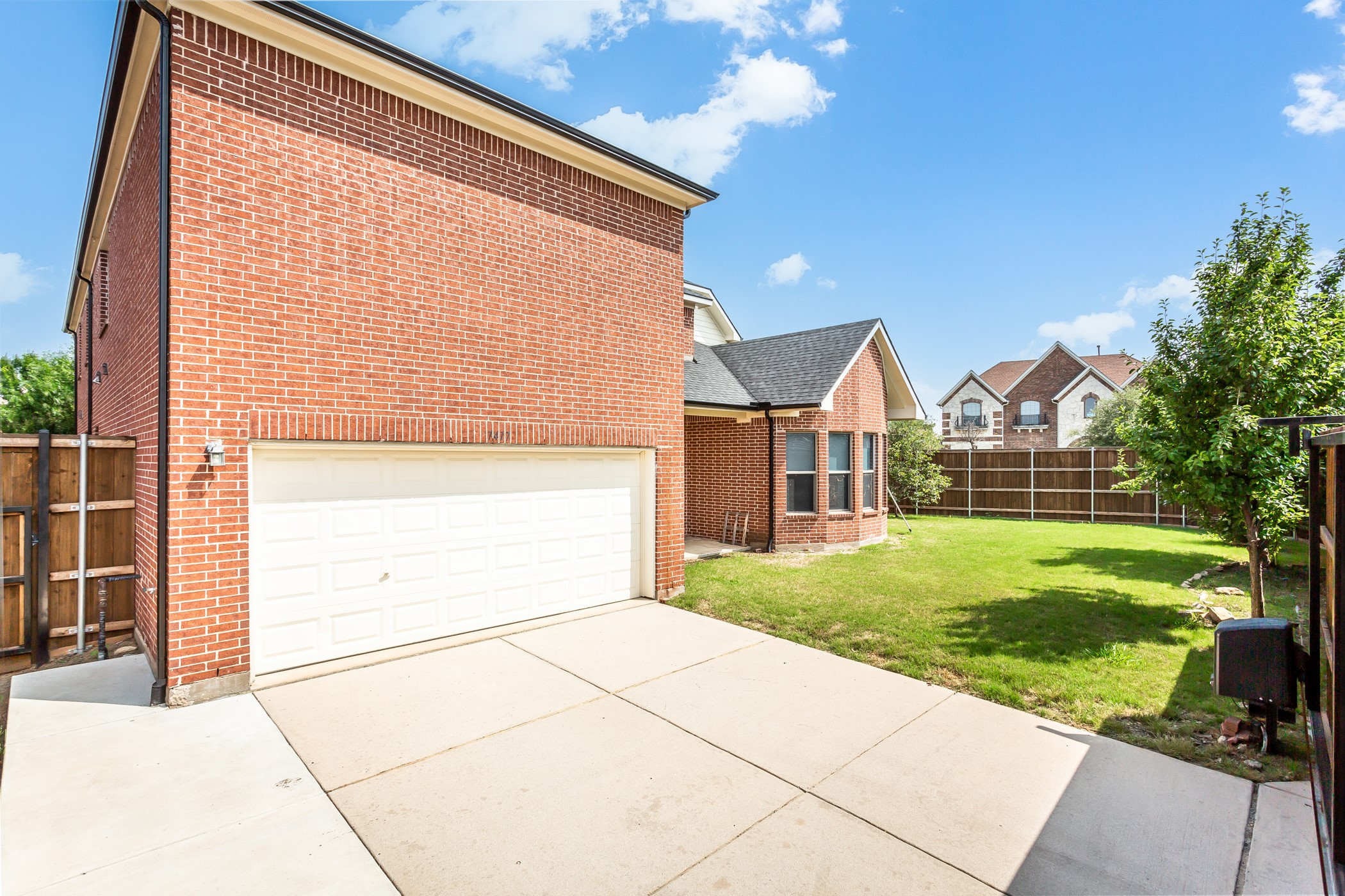 7417 Hidden Cove Lane
