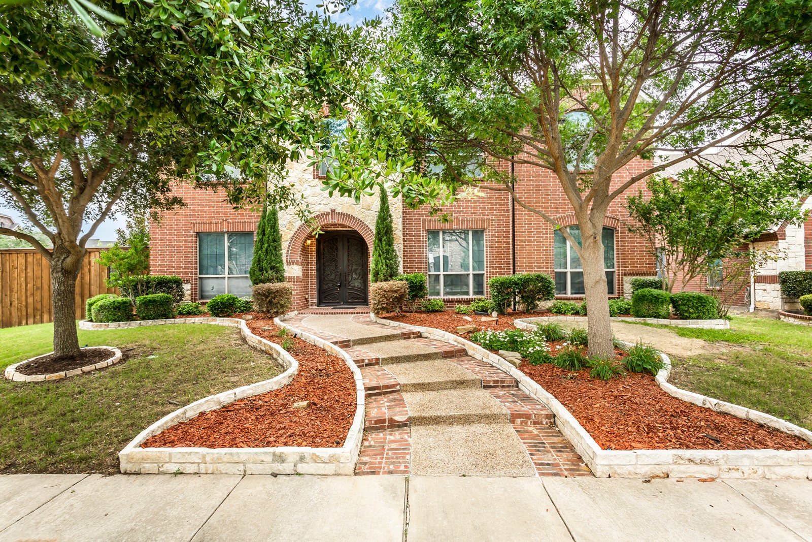 7417 Hidden Cove Lane