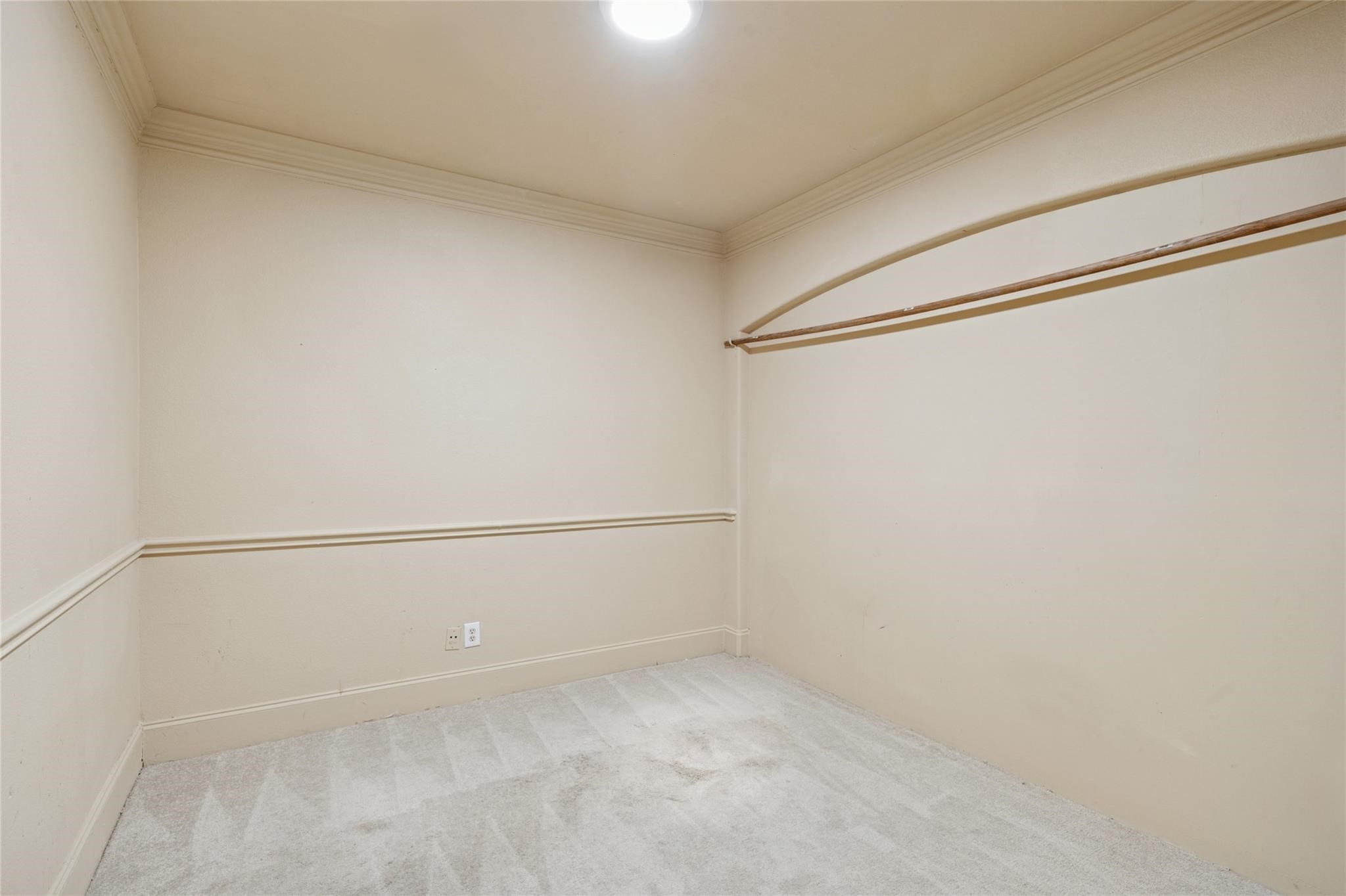 8115 Dogwood Drive