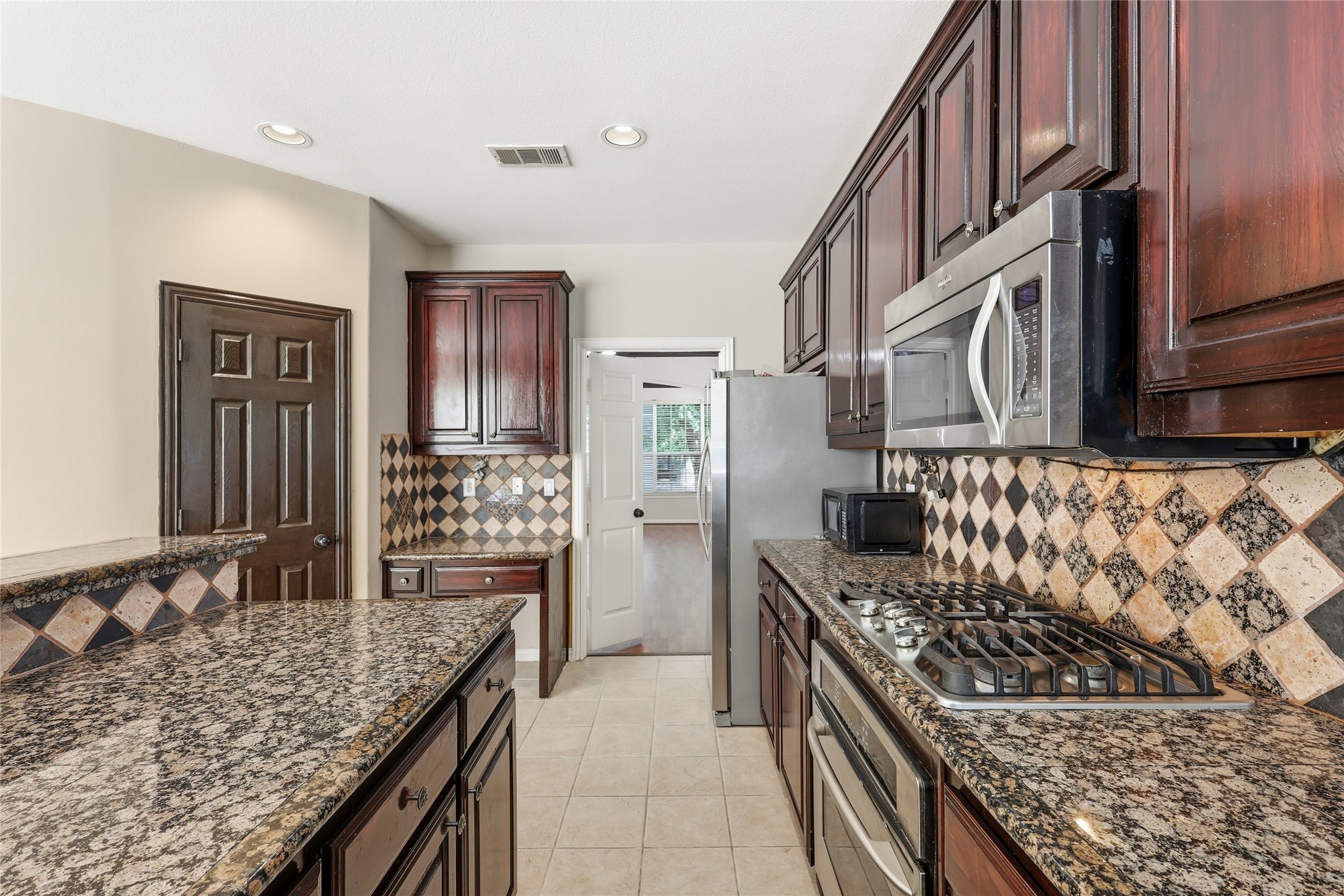 1229 Tioga Drive