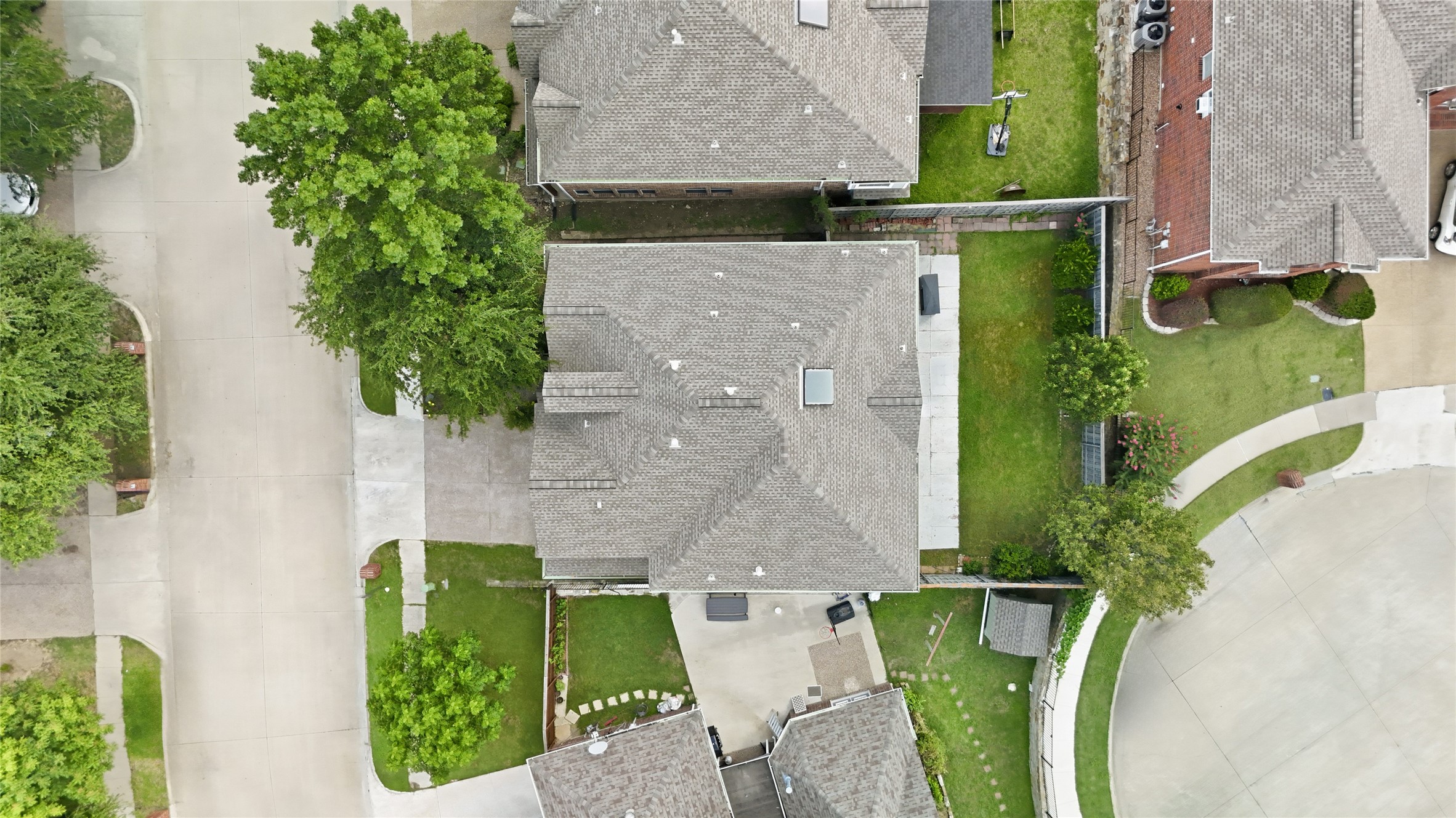 1229 Tioga Drive