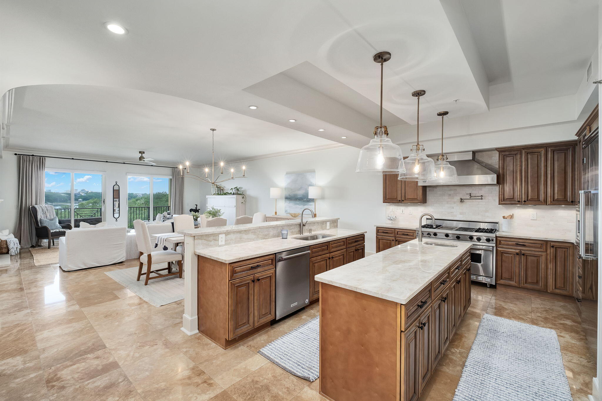 1363 W County Highway 30A UNIT 1119