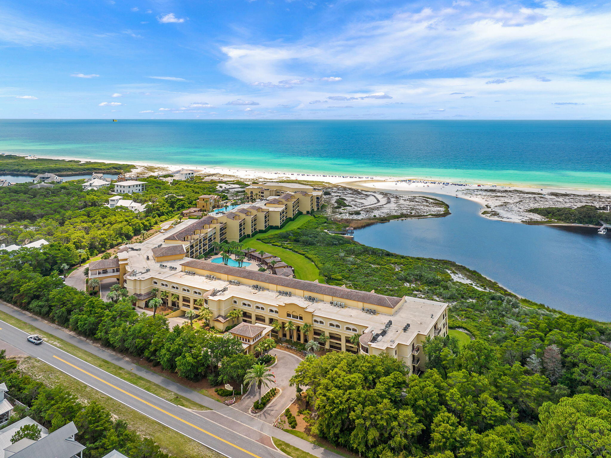 1363 W County Highway 30A UNIT 1119