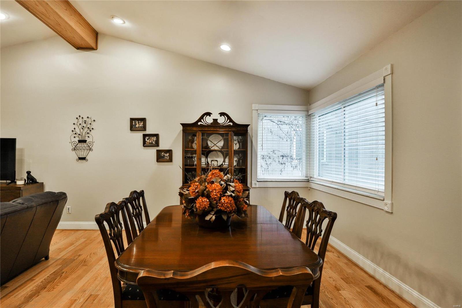 973 Beacon Woods Court