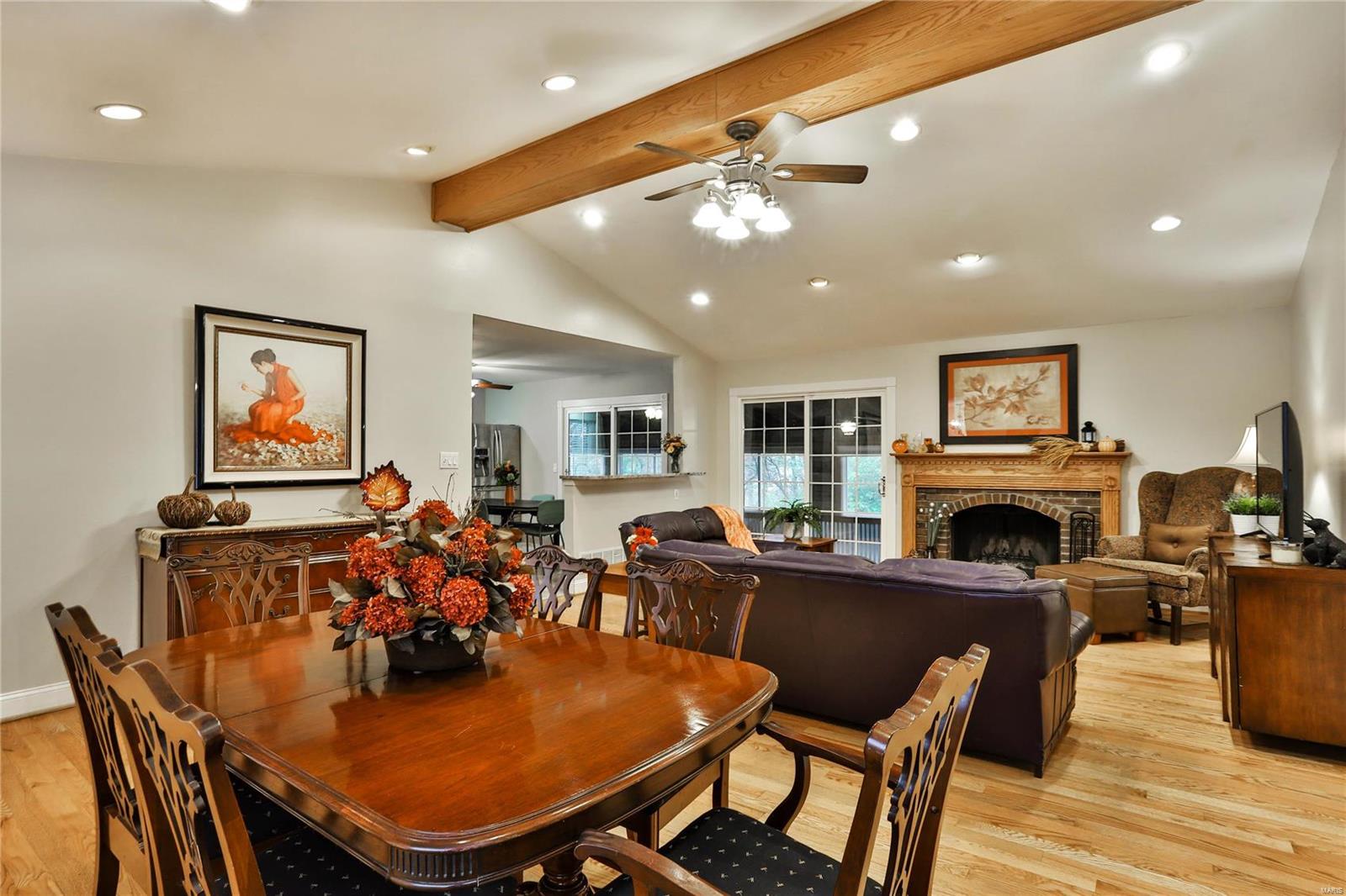 973 Beacon Woods Court