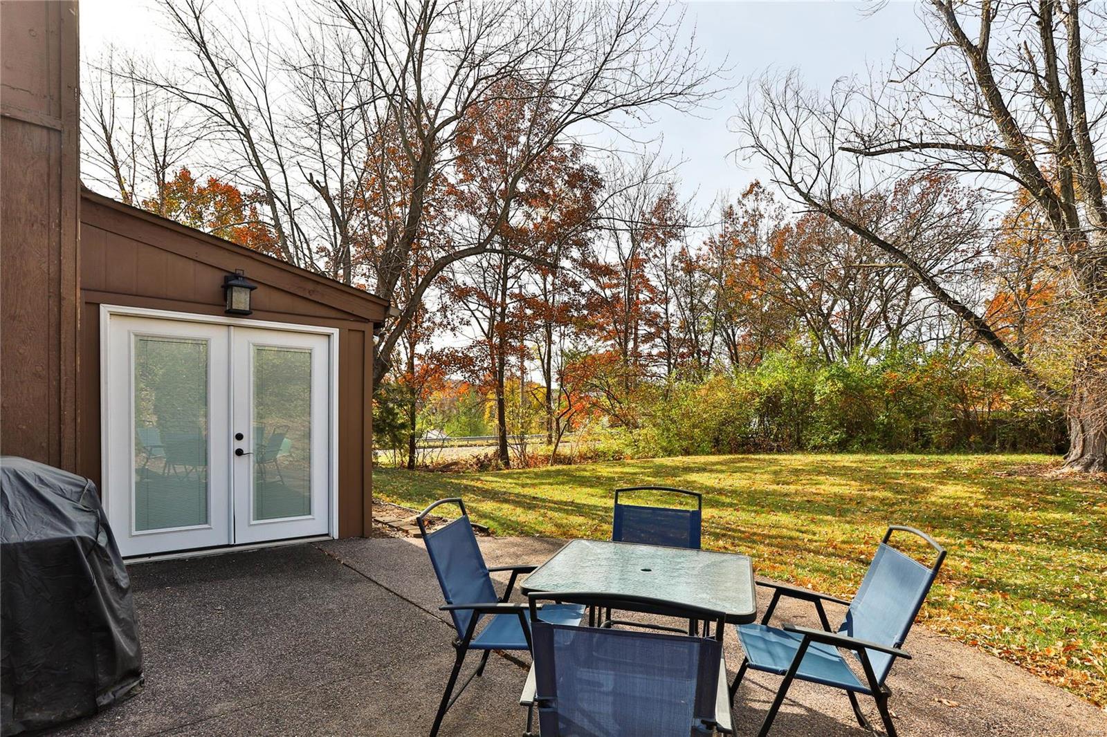 973 Beacon Woods Court