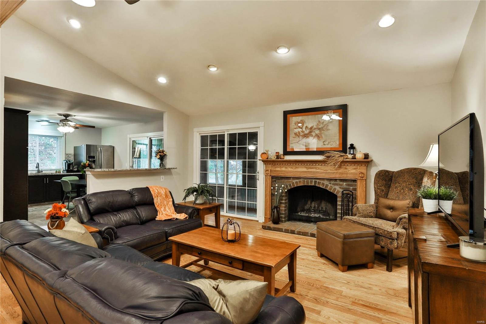 973 Beacon Woods Court