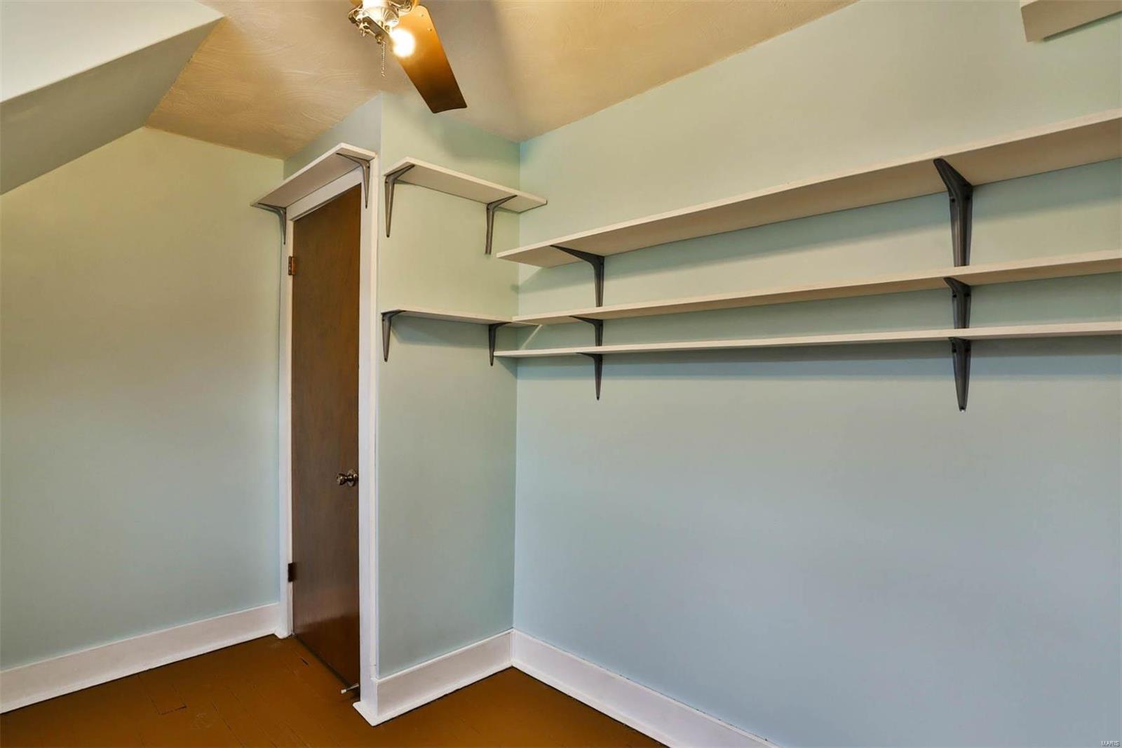 4142 Taft Avenue