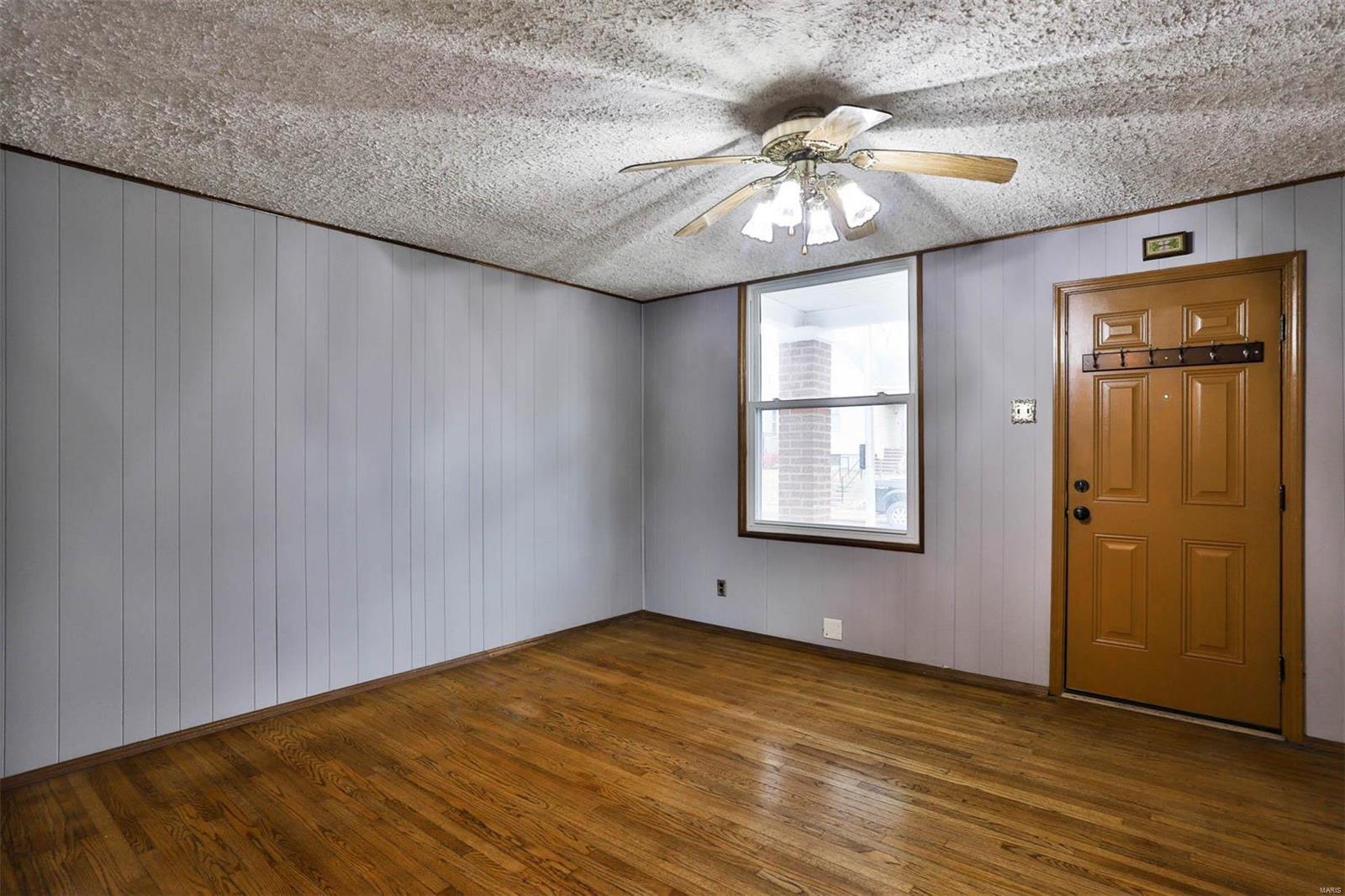 4142 Taft Avenue