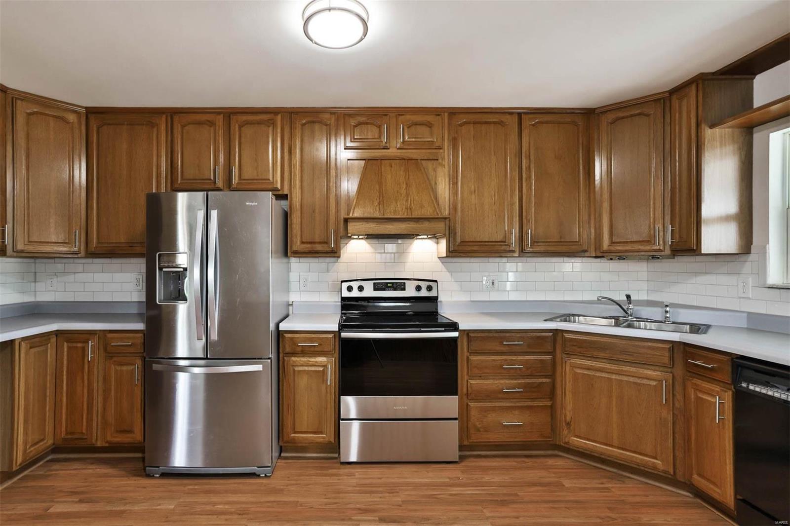 1520 White Dawn Court