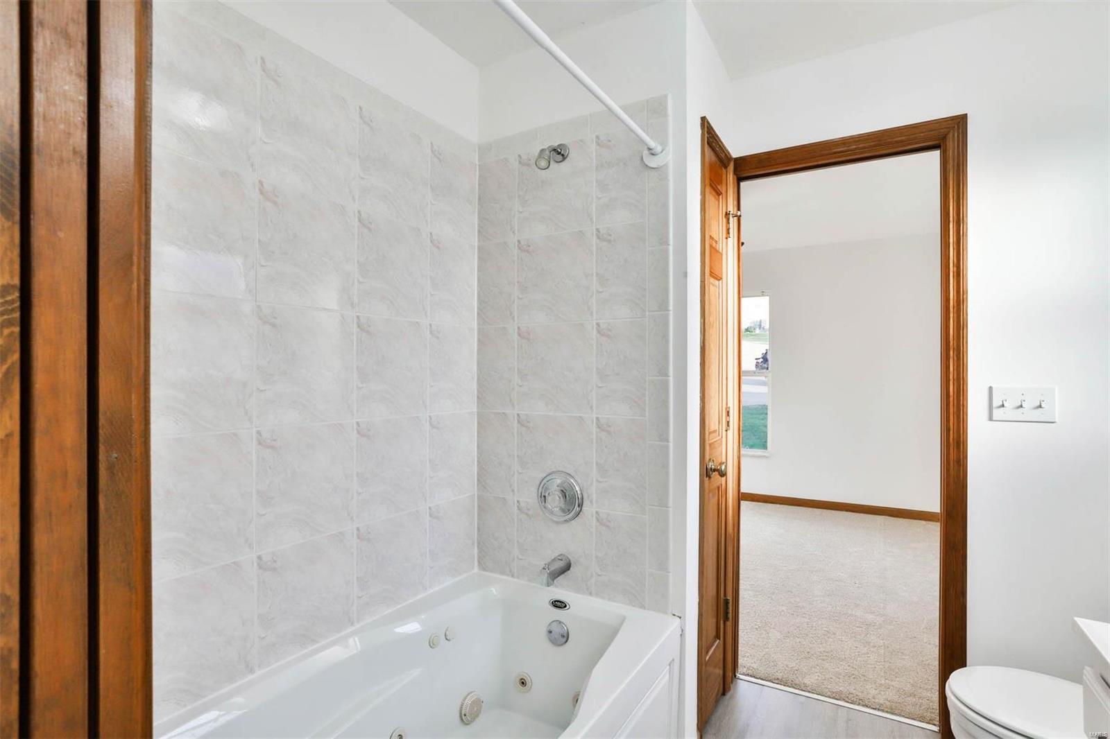 1520 White Dawn Court