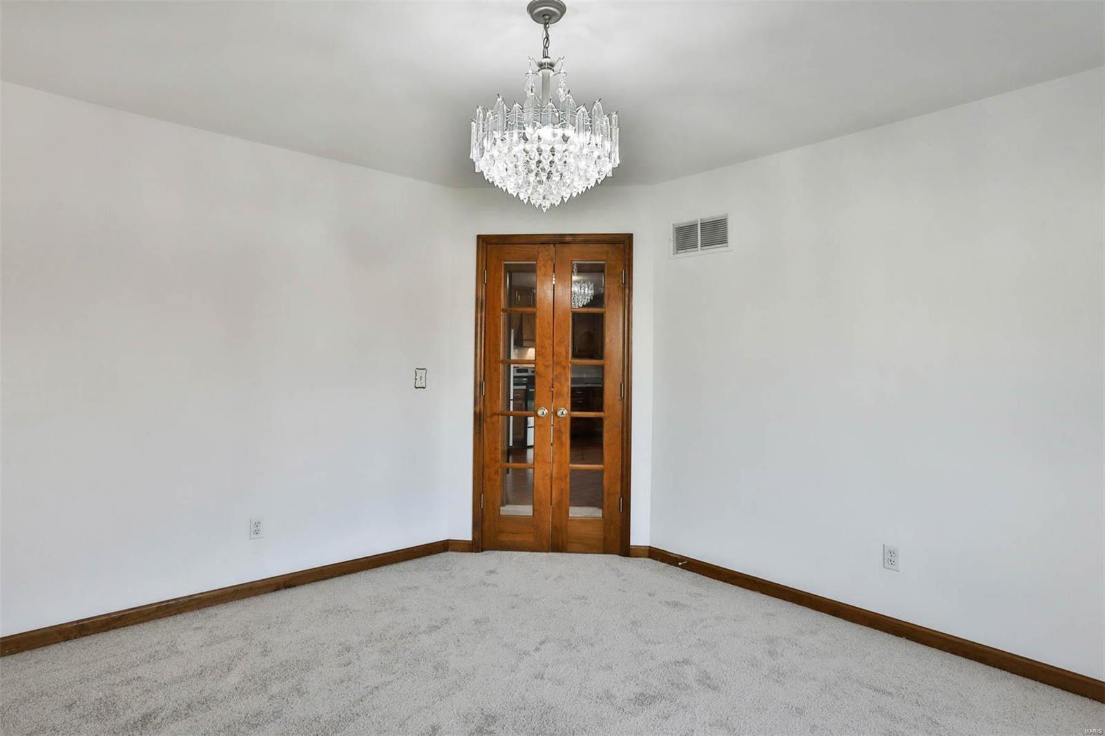 1520 White Dawn Court