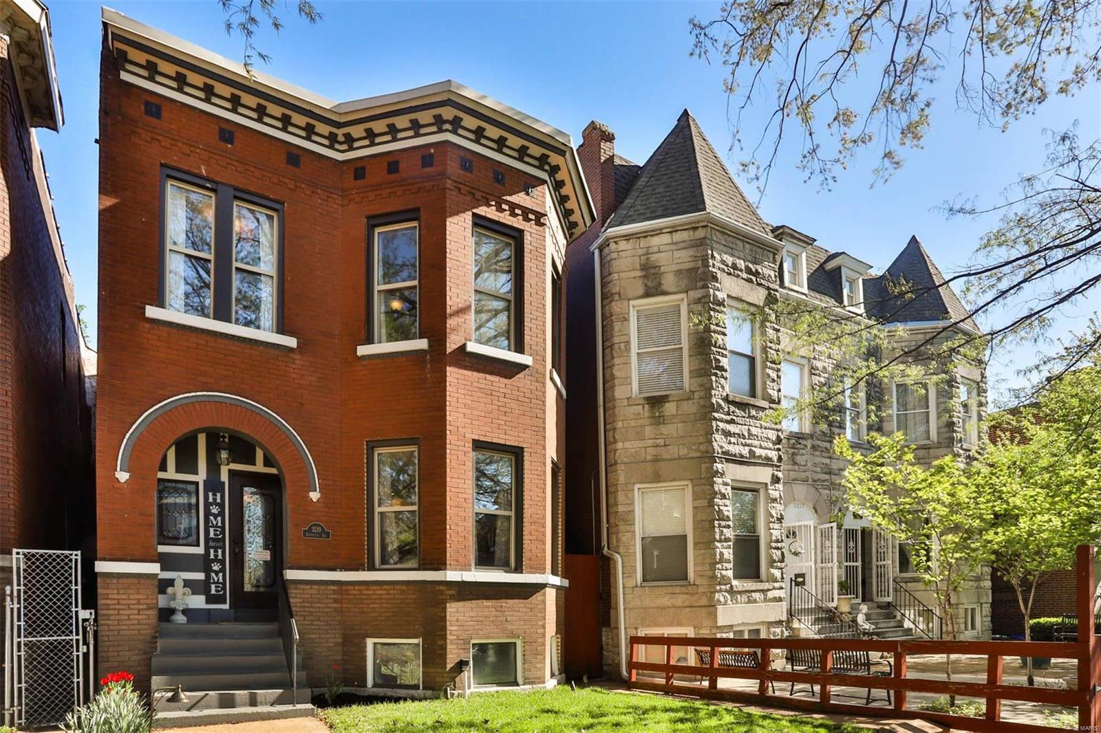 3219 Lafayette Avenue