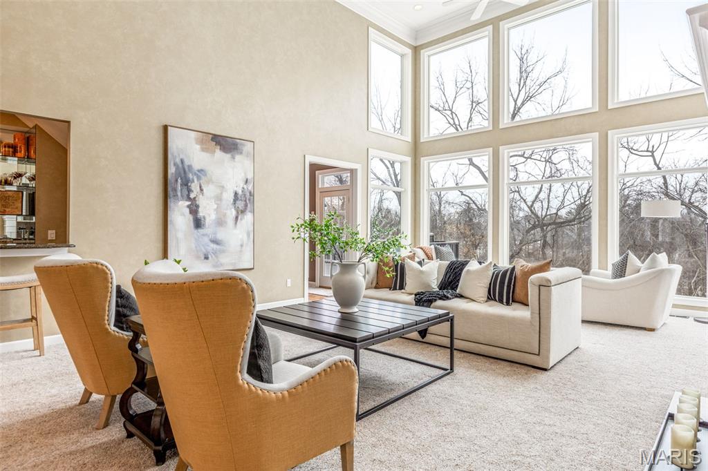 1040 Greystone Manor Parkway