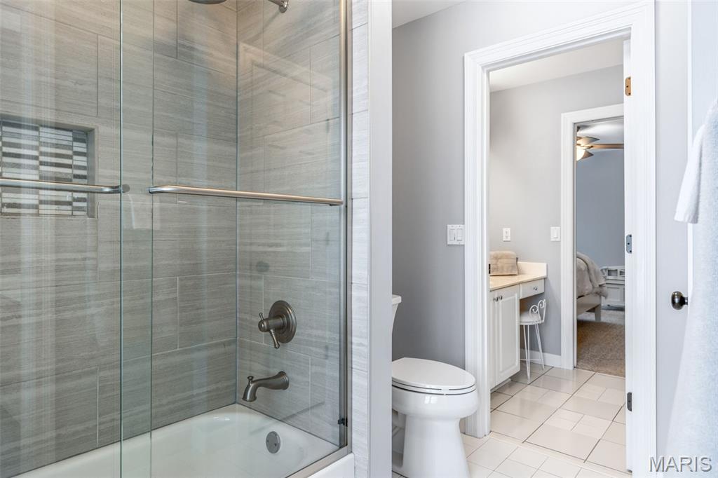 1040 Greystone Manor Parkway