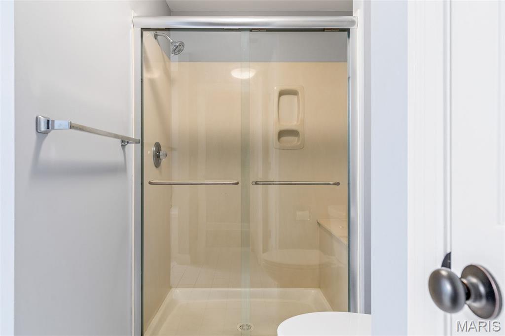 1040 Greystone Manor Parkway