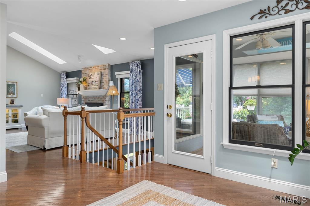 504 Robin Crest Court