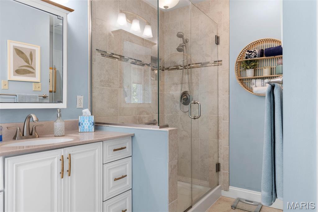 504 Robin Crest Court