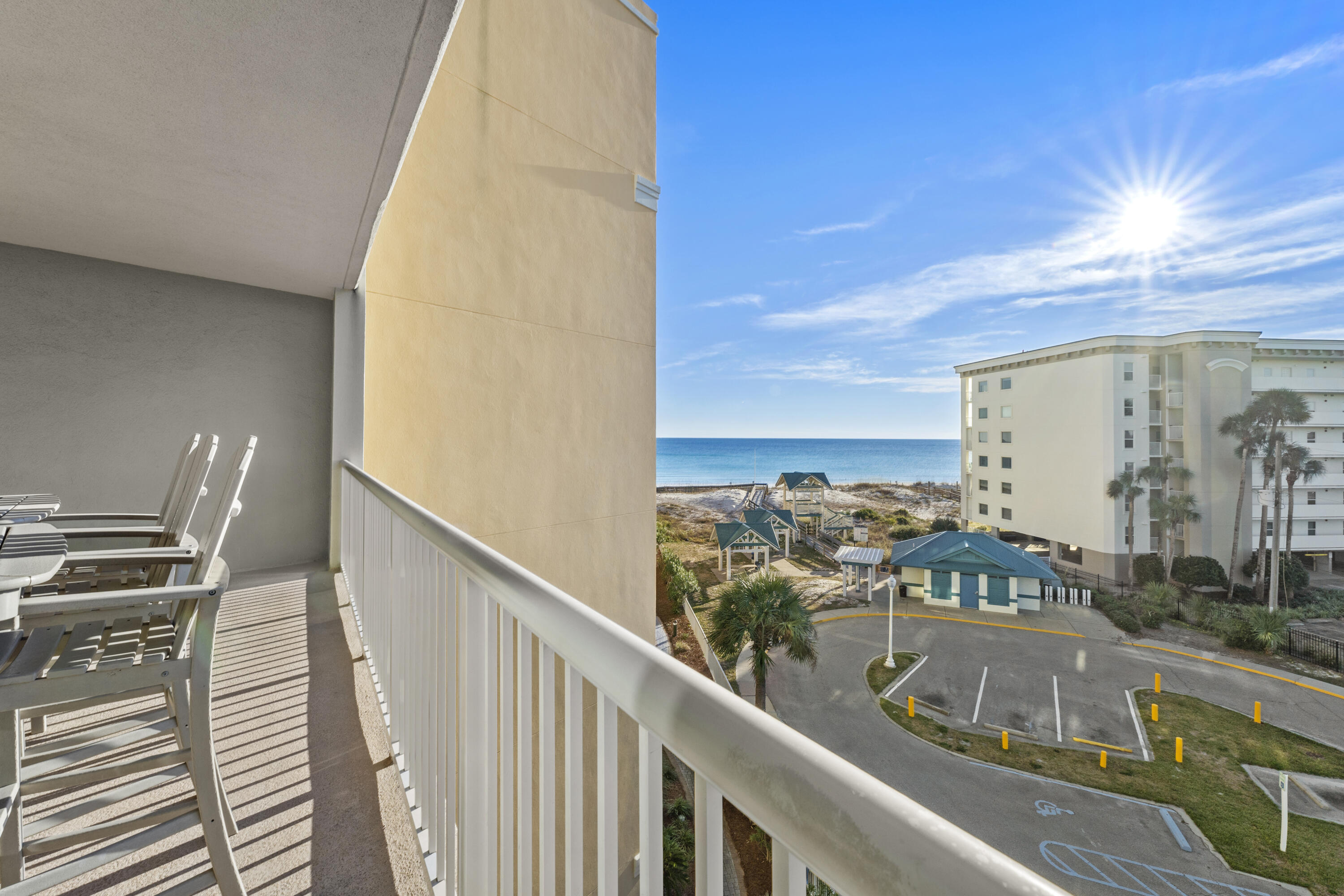 1150 Santa Rosa Boulevard, 422