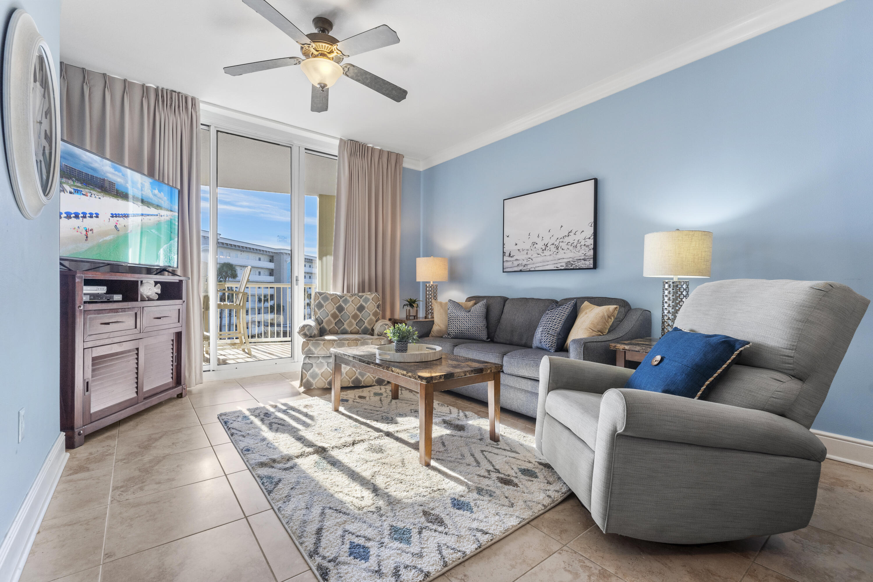1150 Santa Rosa Boulevard, 422