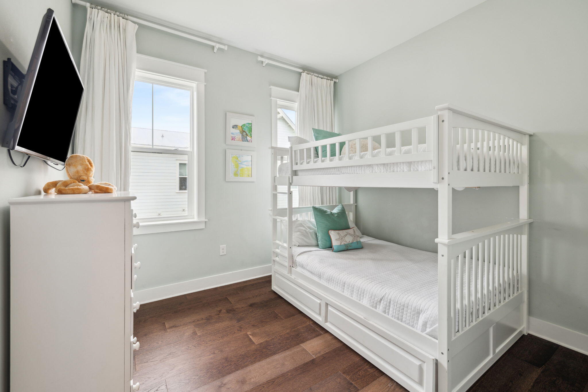 25 E Pine Lands Loop UNIT B