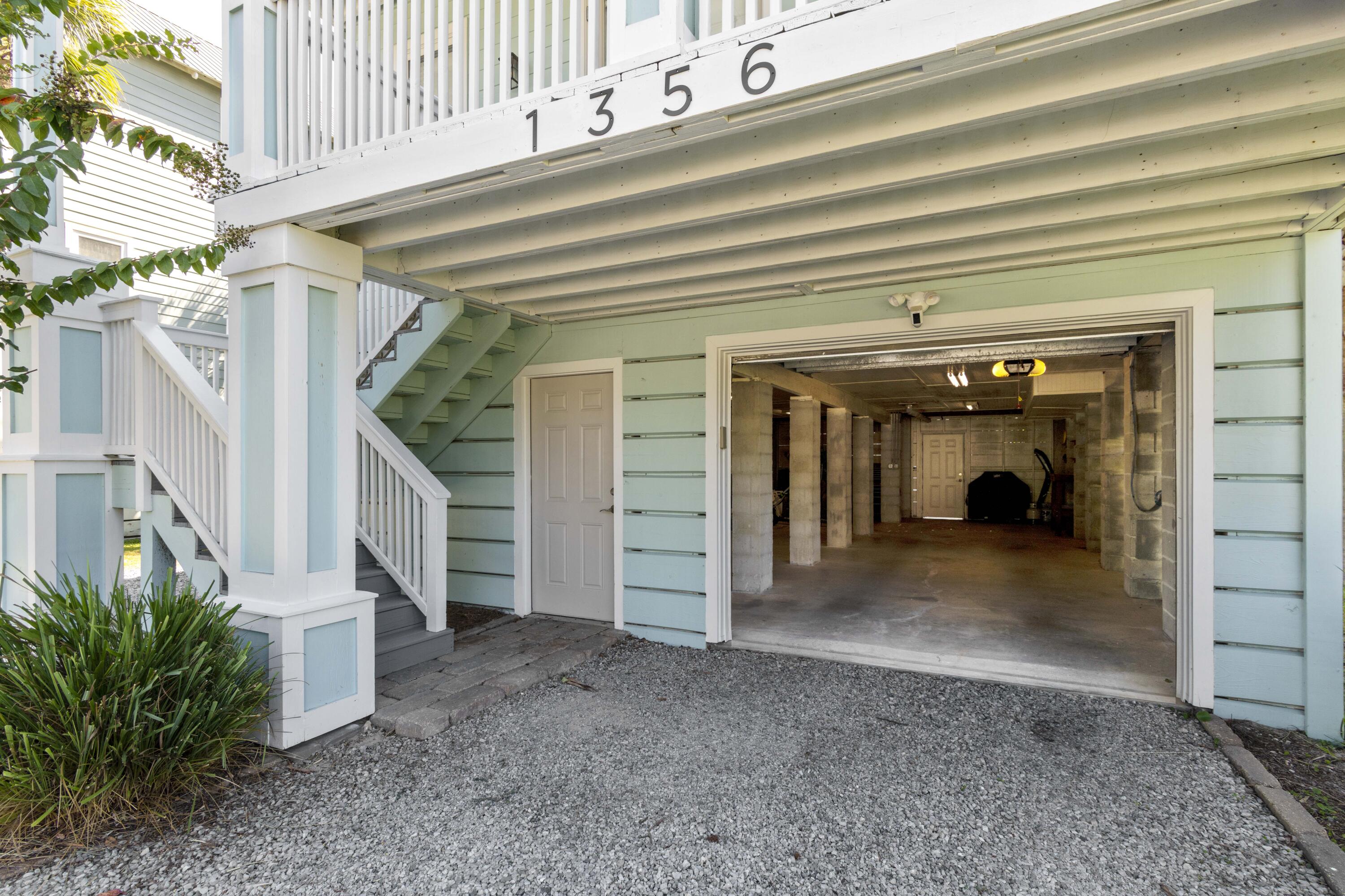 1356 N County Highway 393