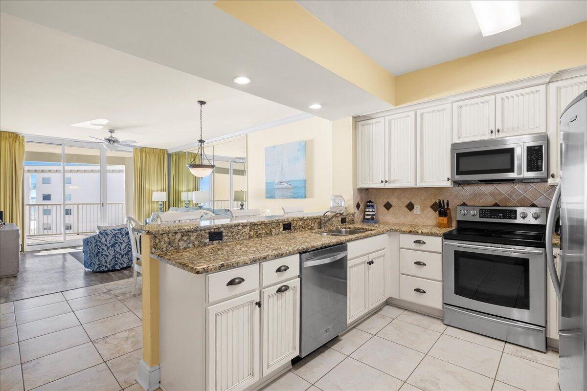 1150 Santa Rosa Boulevard 520