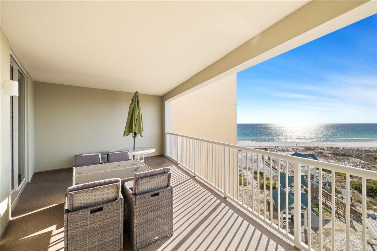 1150 Santa Rosa Boulevard 520