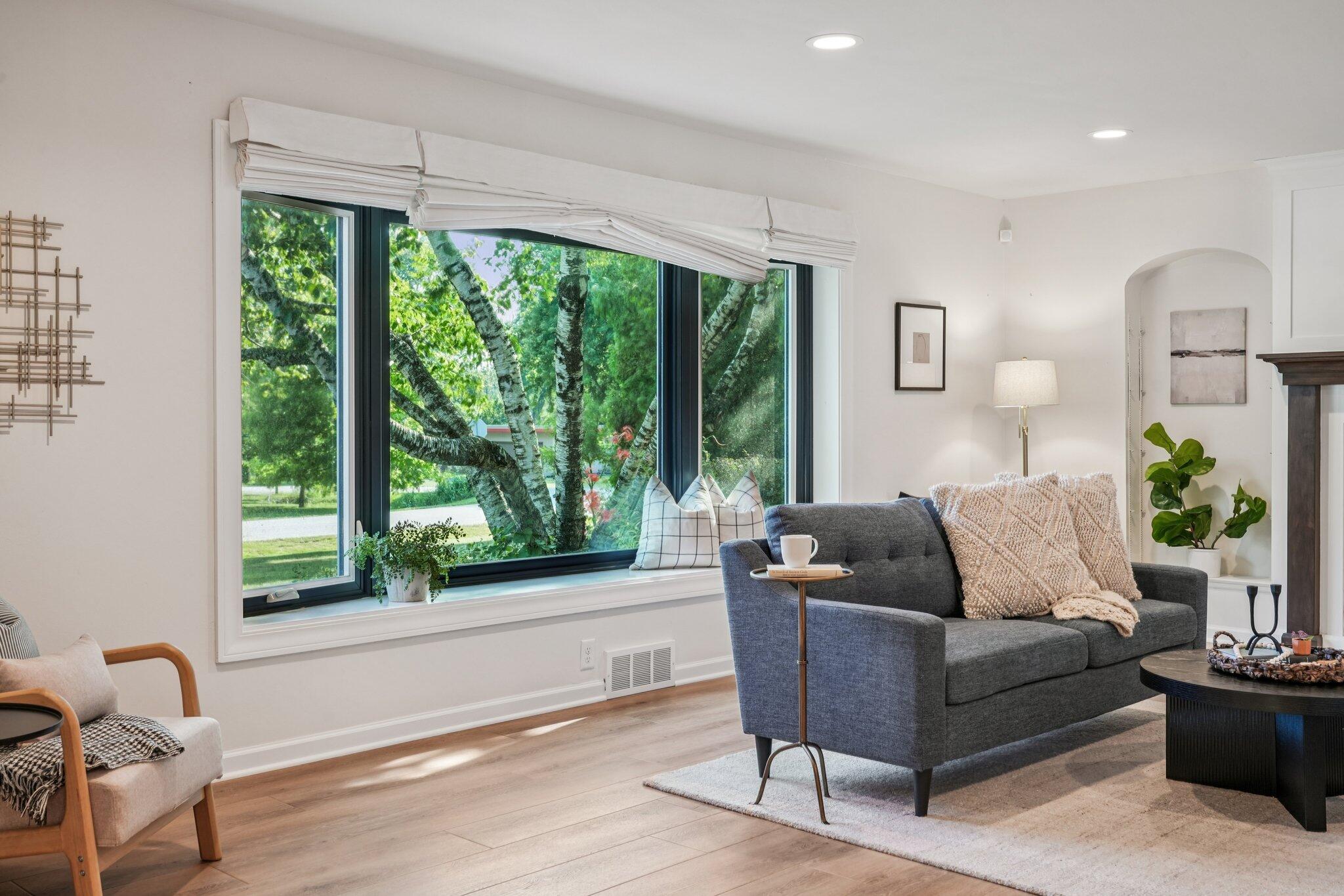 9000 N Pelham Pkwy