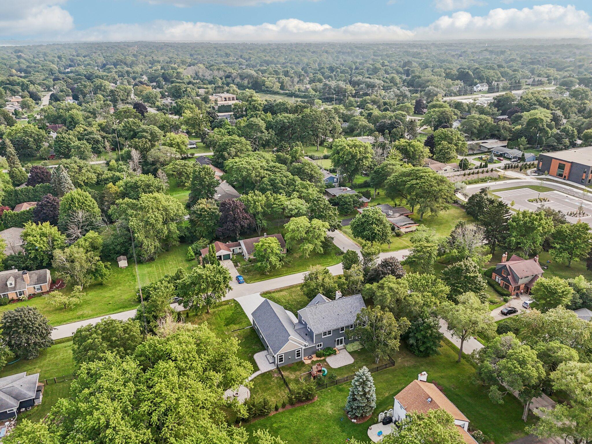 9000 N Pelham Pkwy