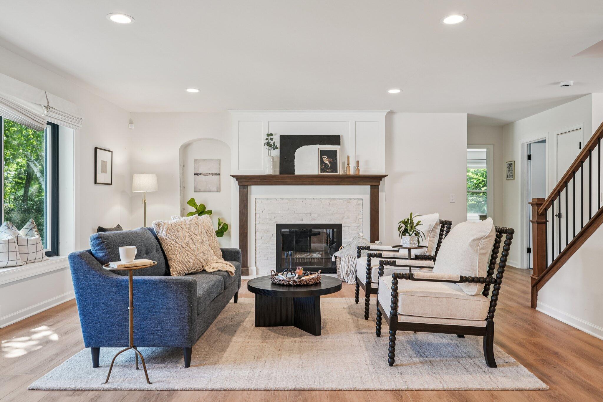 9000 N Pelham Pkwy