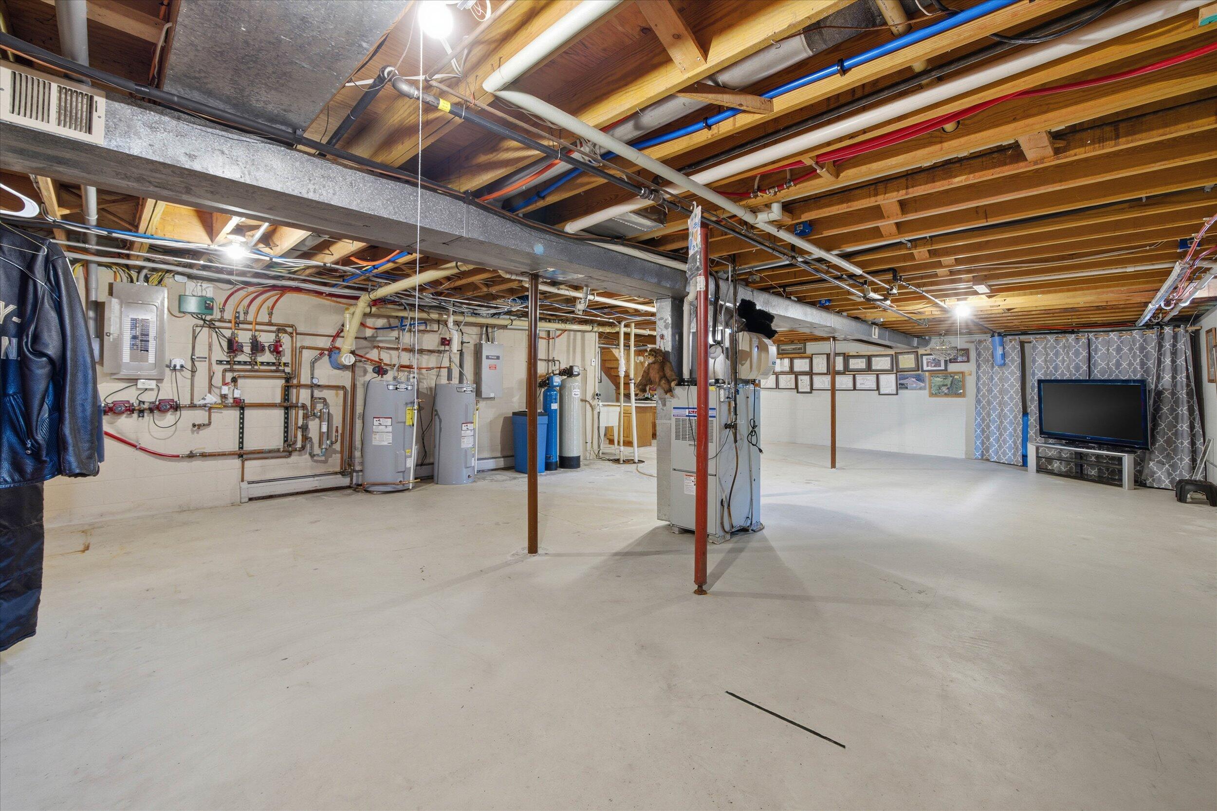 890 County Highway H -