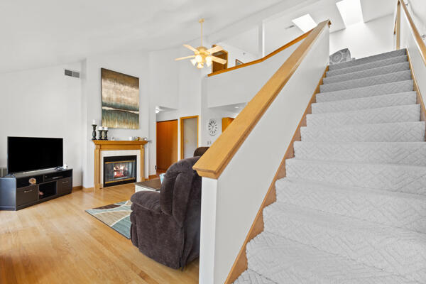 1936 Parknoll Ln