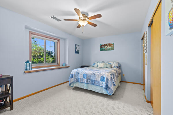 1936 Parknoll Ln