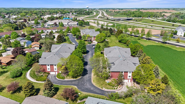 1936 Parknoll Ln