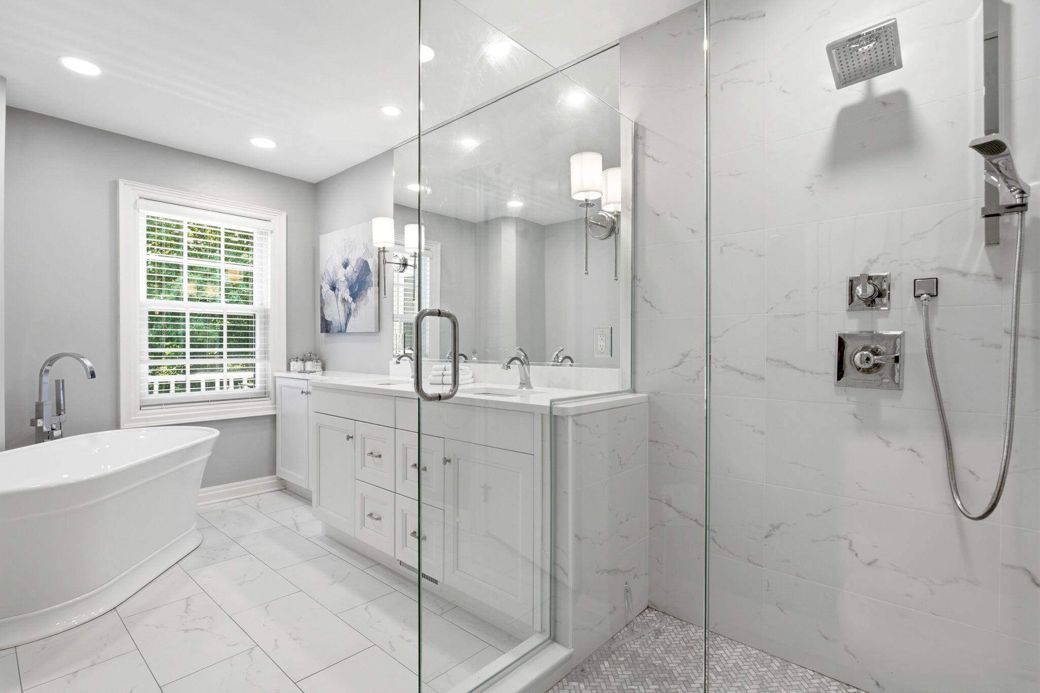 19185 Alta Vista Dr