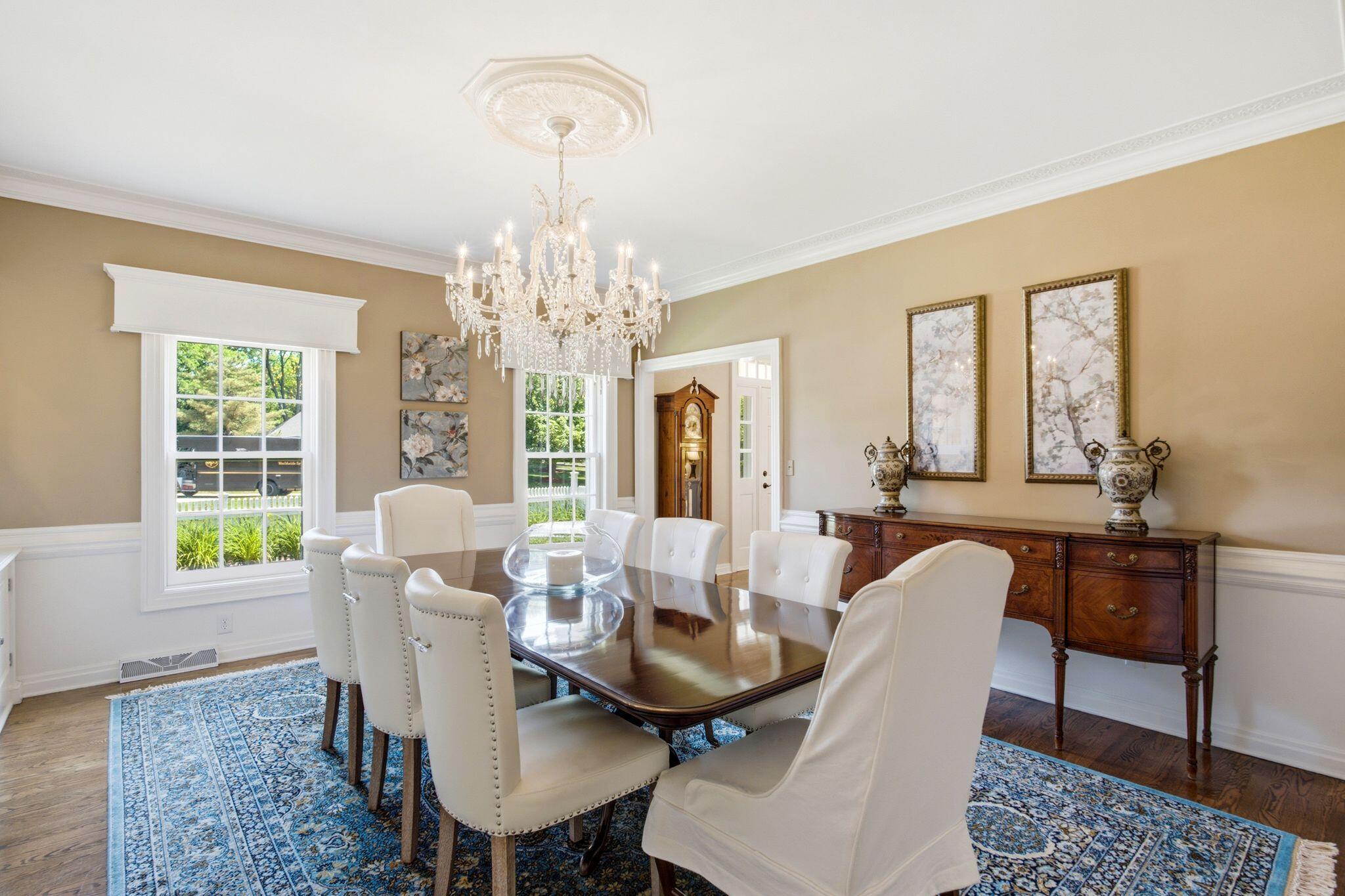 19185 Alta Vista Dr