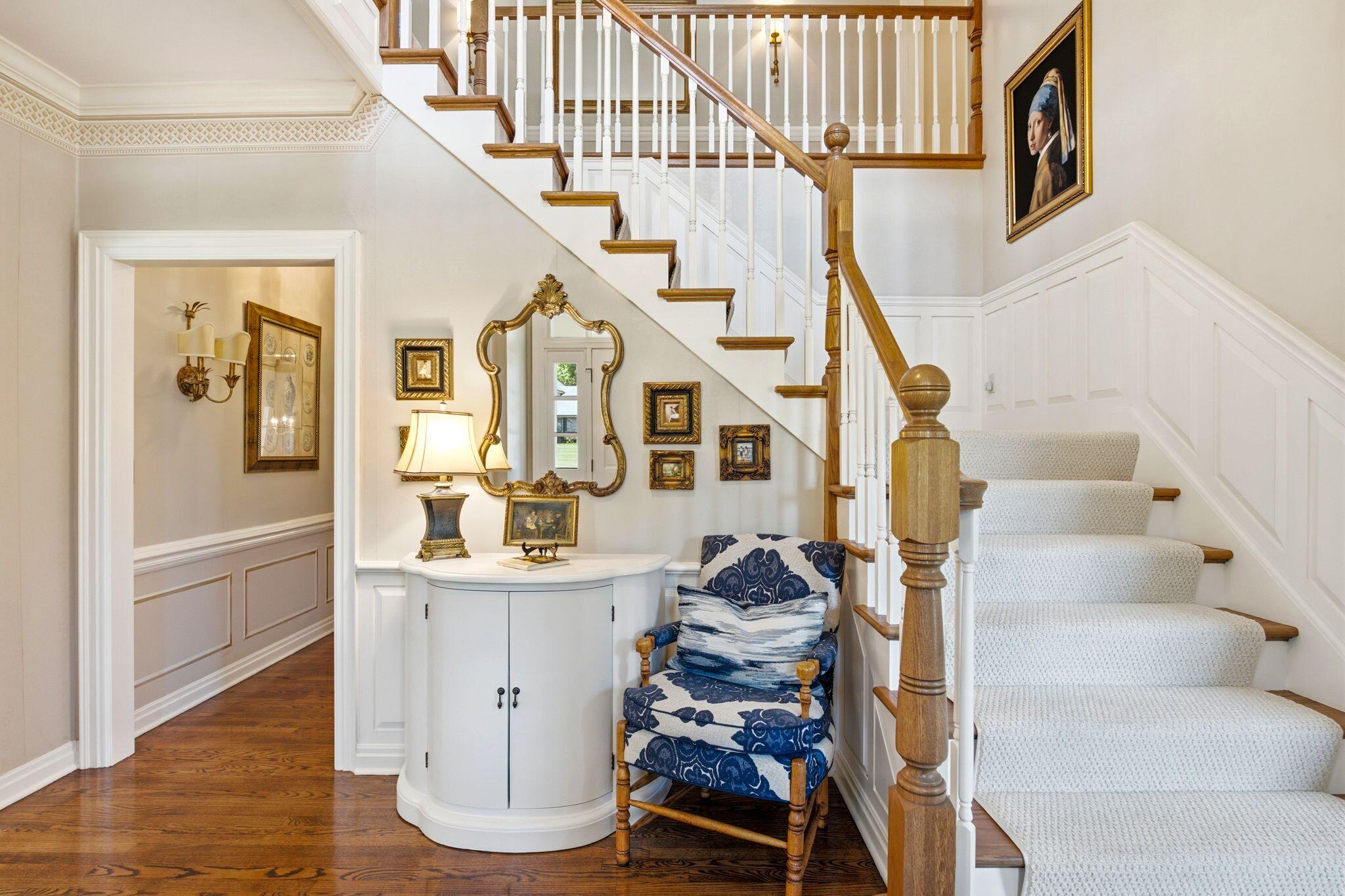 19185 Alta Vista Dr