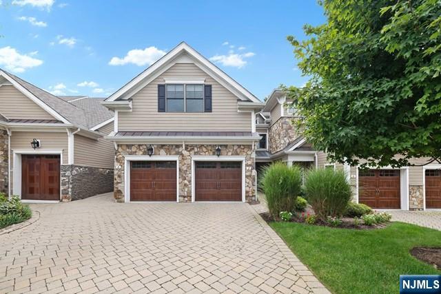 8 Cherrywood Court
