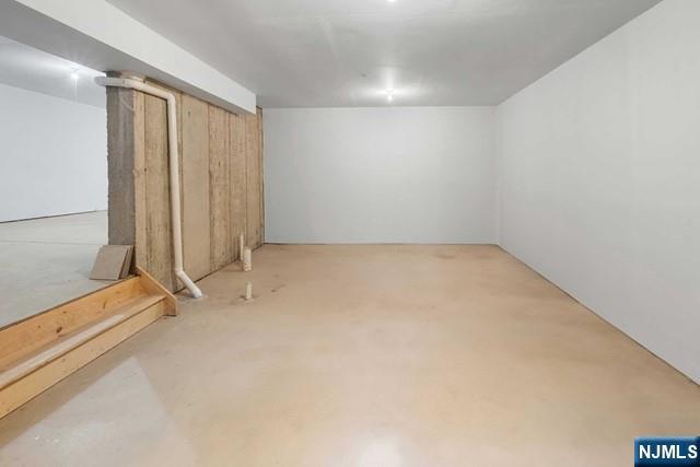 8 Cherrywood Court