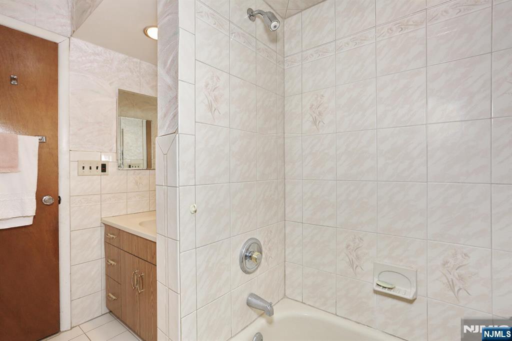 564 Prospect Avenue
