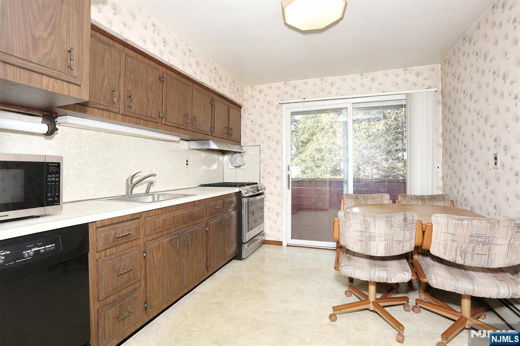 564 Prospect Avenue
