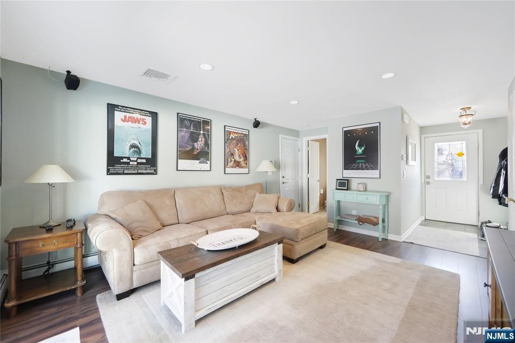 340 Magnolia Avenue