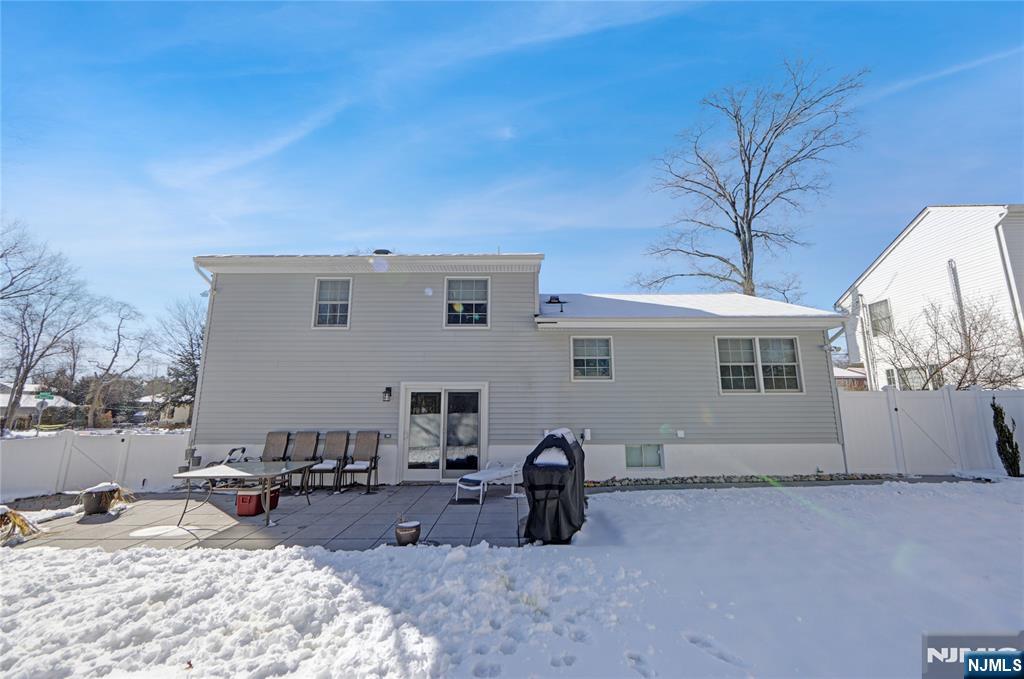 340 Magnolia Avenue