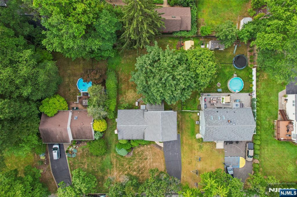 649 Donna Court