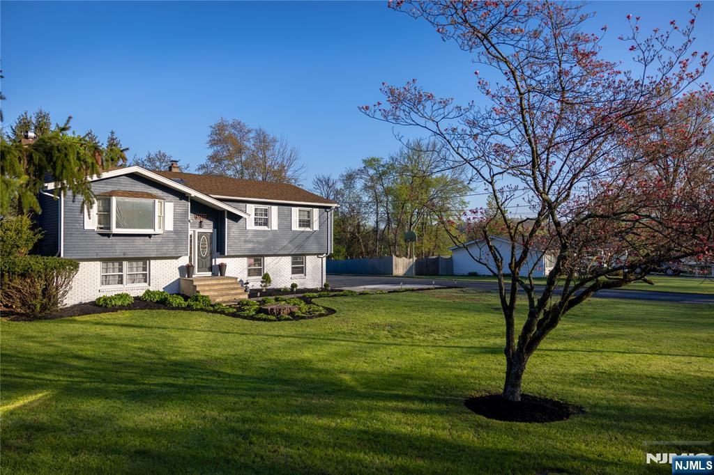 29 Lake Wallkill Road