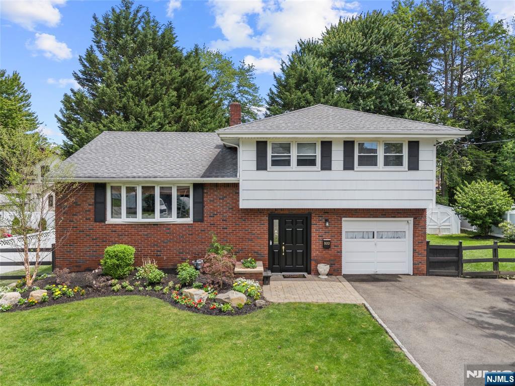 322 Scharer Avenue