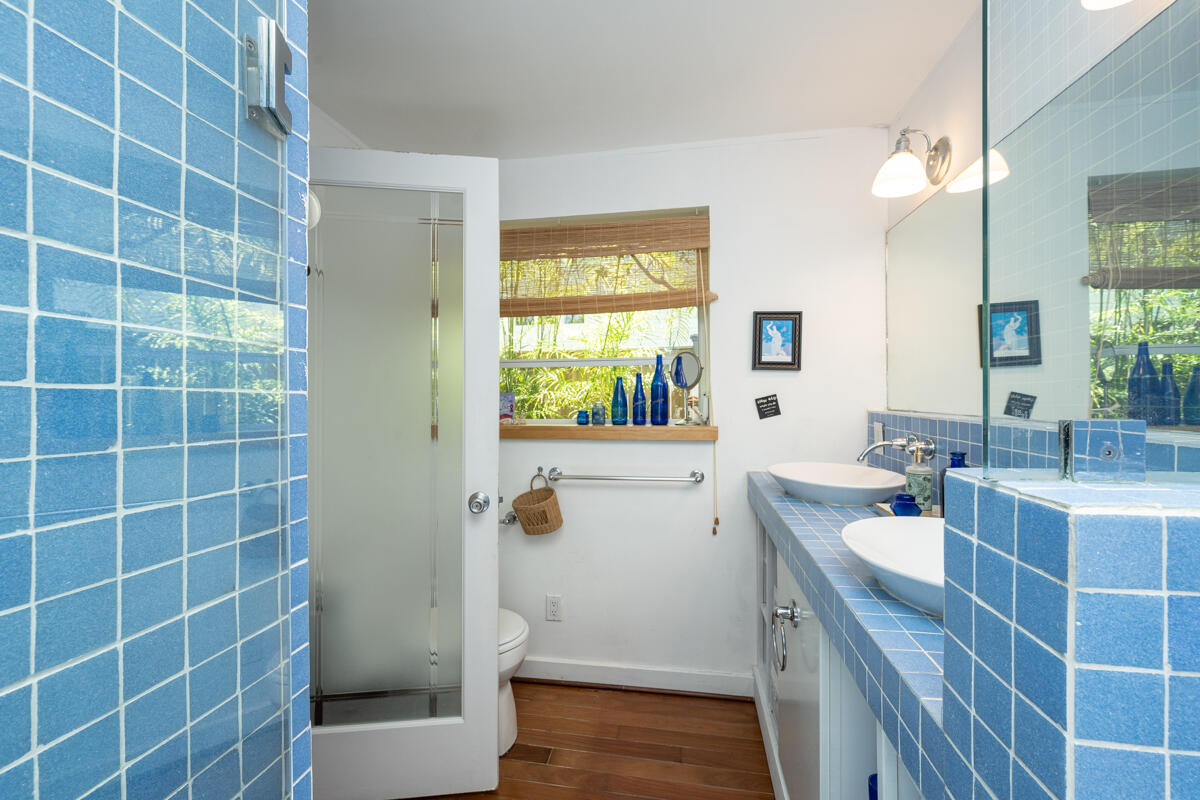 1415 Von Phister Street