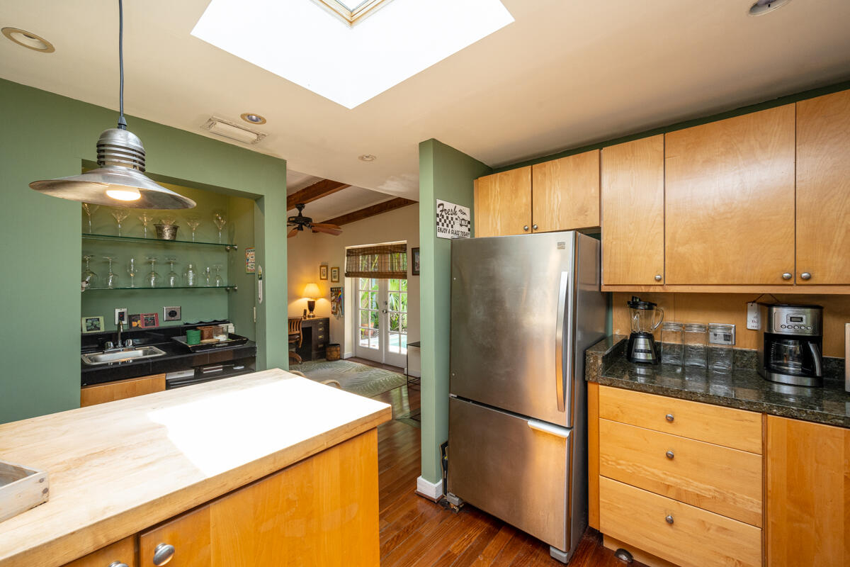 1415 Von Phister Street